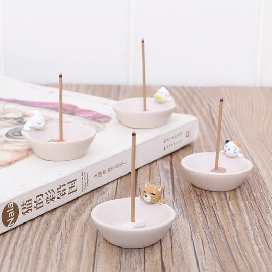 Cozy Critter Ceramic Incense Burner – Mini Animal Aromatherapy Plate